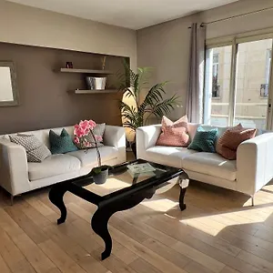 Your Parisian Hideaway - Entire , Paris France